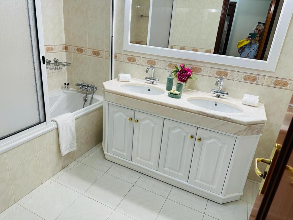 Smarts Apartment Da Ajuda Φουνκάλ Εξωτερικό φωτογραφία